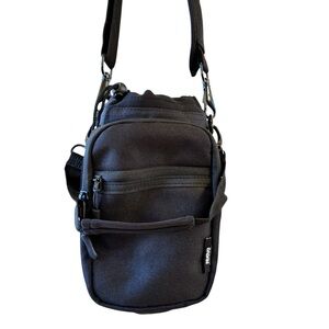 Nuovoware Water Bottle Carrier, 40oz Sports Insulated w/Adj Shoulder Strap Black